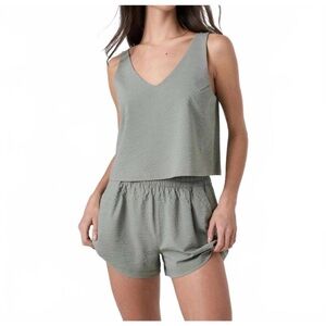 Vuori Villa Textured Tank Top